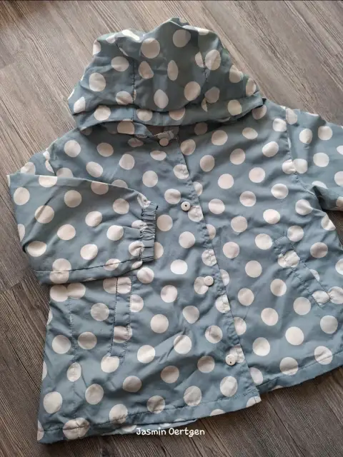 Süße Punkte Jacke | ZARA | Gr. 92