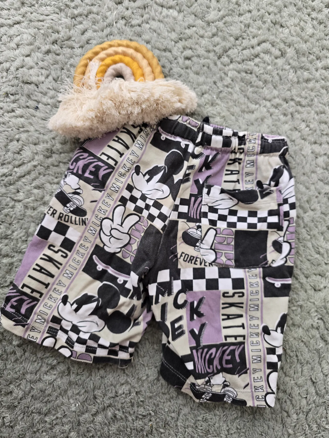 Zara Shorts Mickey Maus Gr. 98