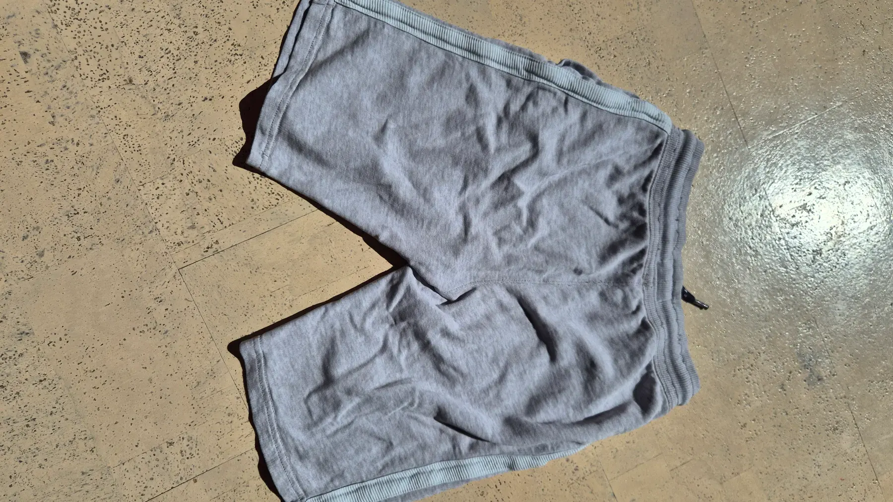 C&A Shorts grau Gr. 146 – bequeme Sweatshorts mit Print