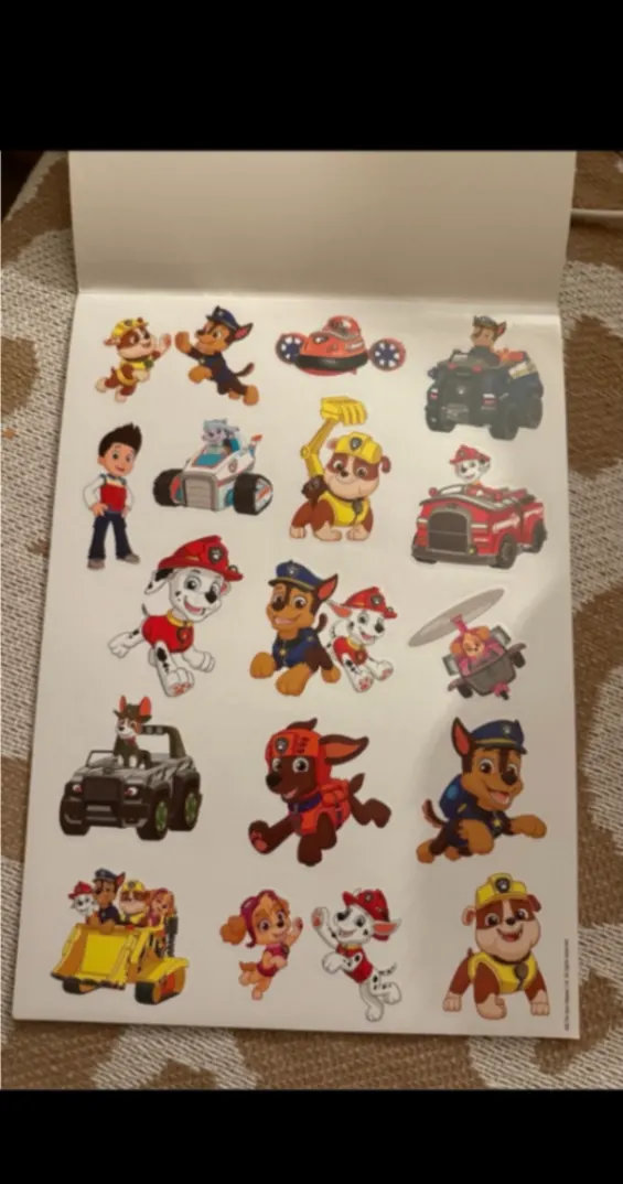 Paw Patrol Malblock mit Stickern