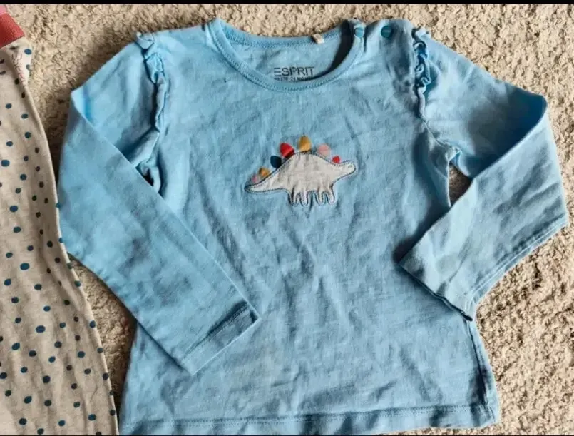 Esprit Set Pullover mit Leggings Dinosaurier Größe 92 18-24M gepunktet