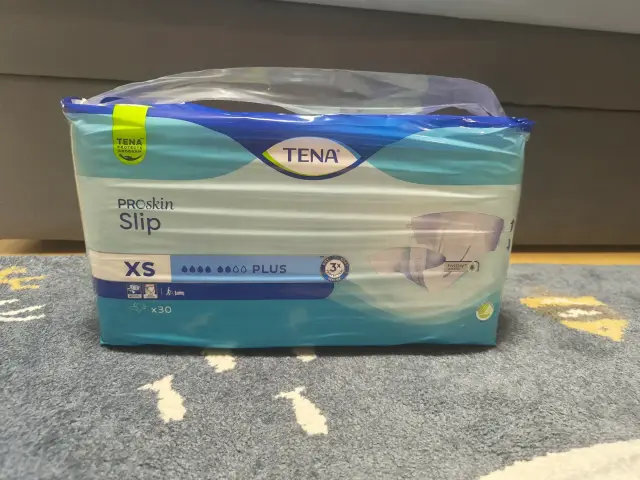 2 Packungen á 30 Stück Tena Proskin Slip XS Plus  Windeln