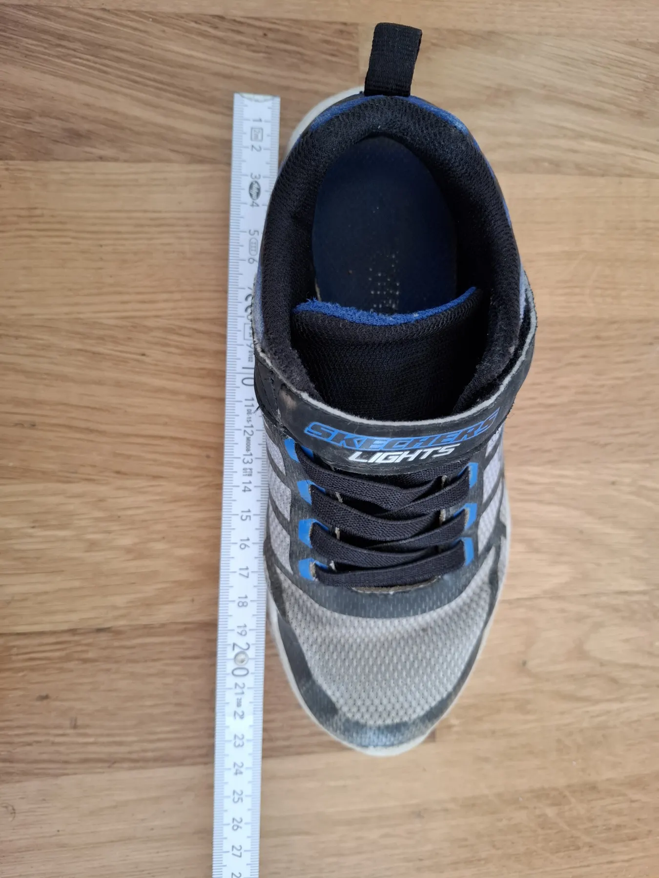 Sketchers, Gr. 31 Klettverschluss blau schwarz Blinkeschuhe Blinklichter
