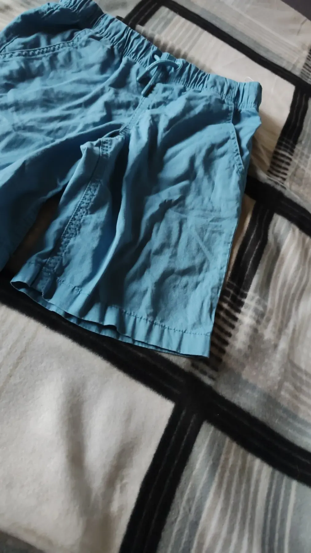 Petroleum blaue kurze Hose
