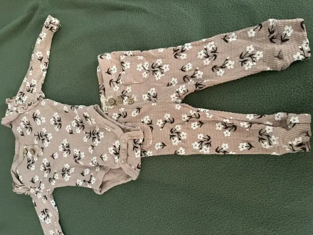 Set Body und Leggings