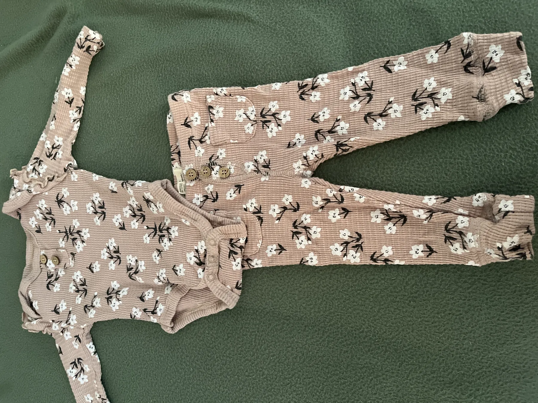 Set Body und Leggings