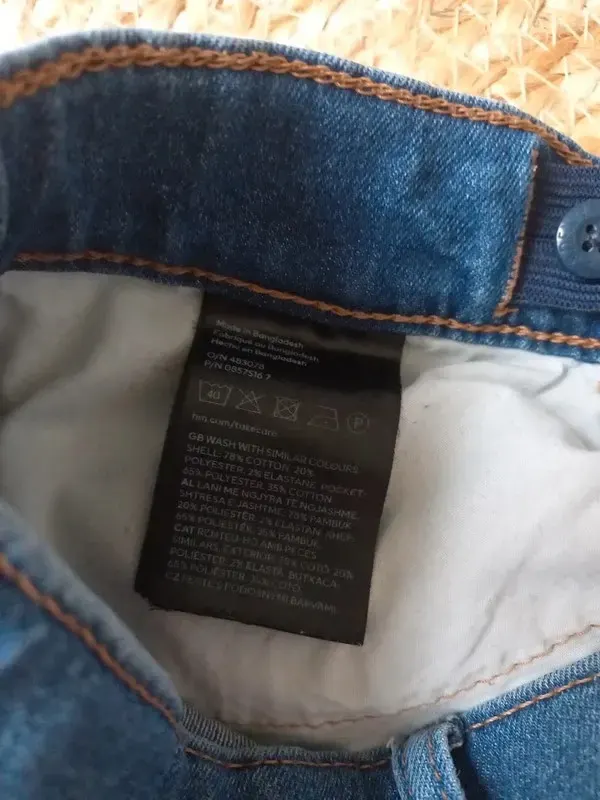 H&M Jeans Shorts Gr 146 Junge, kurze Hose, used Style, Frühling, Sommer