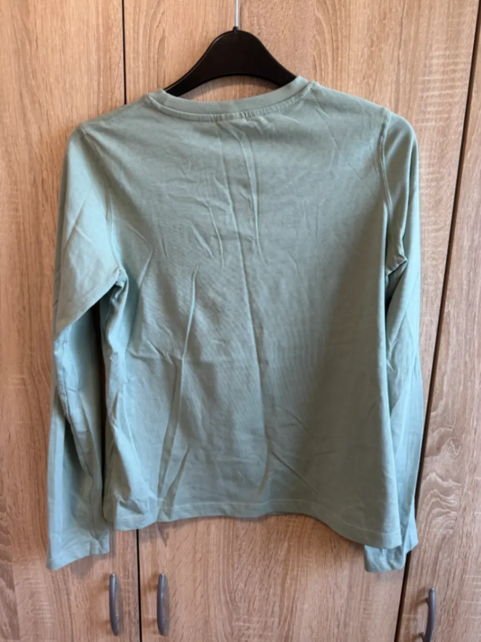 Zara Langarmshirt in Größe 164, neu