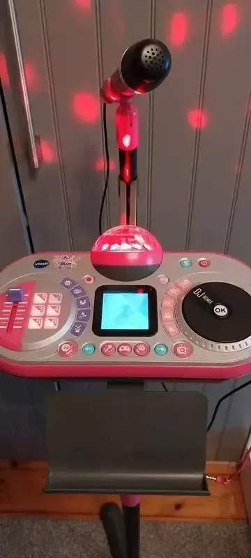VTech Kidi SuperStar DJ Studio – mit Mikrofon & Lichteffekten
