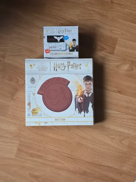 Harry Potter Farbwechseltasse & Backform Silikonform NEU