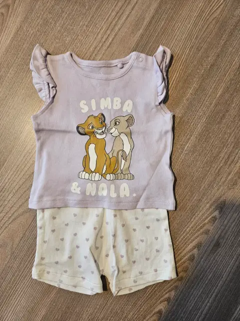 Süßes Set mit Simba & Nala, Gr. 62, Neu & ungetragen