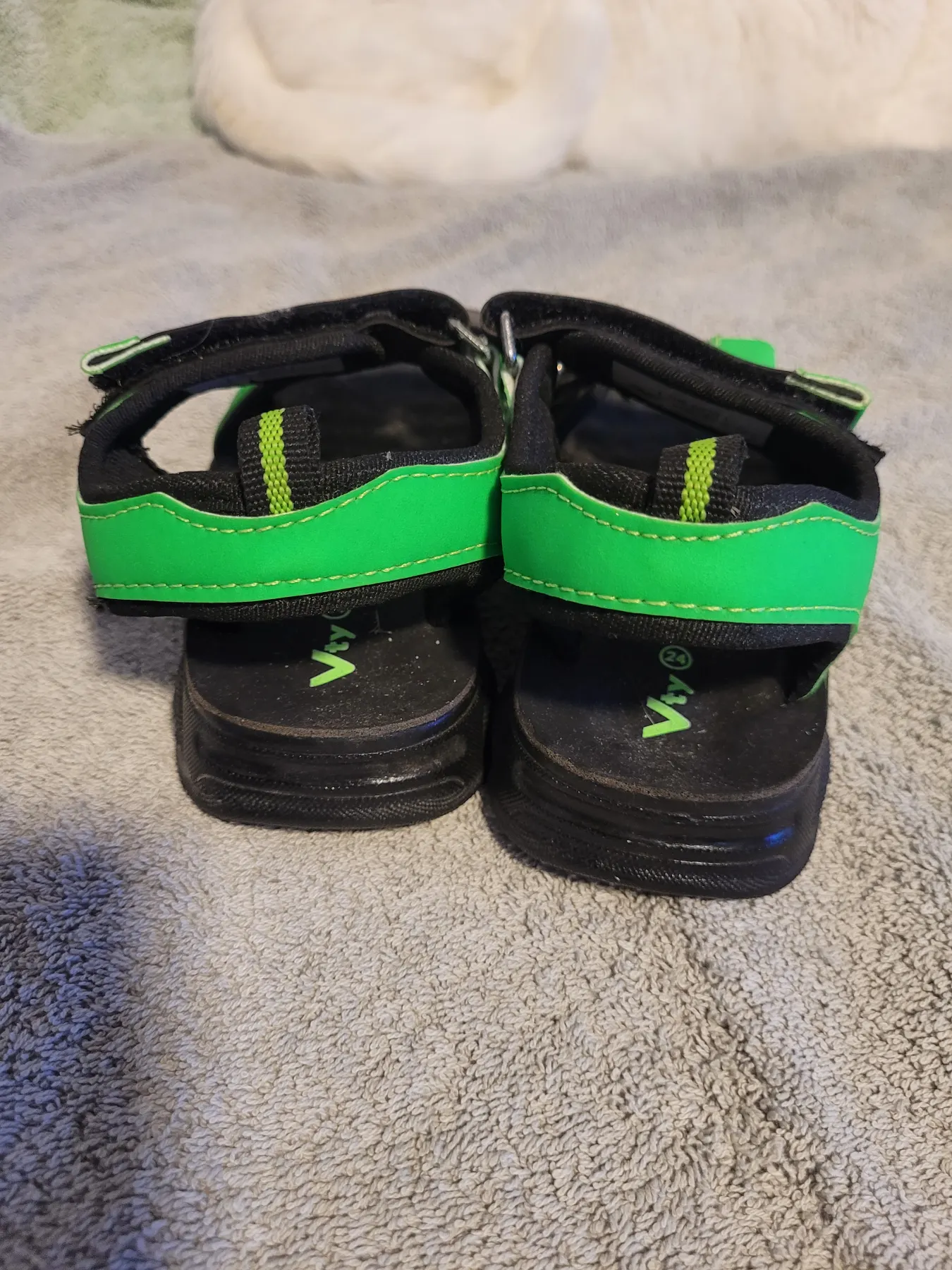 Vty Sandalen