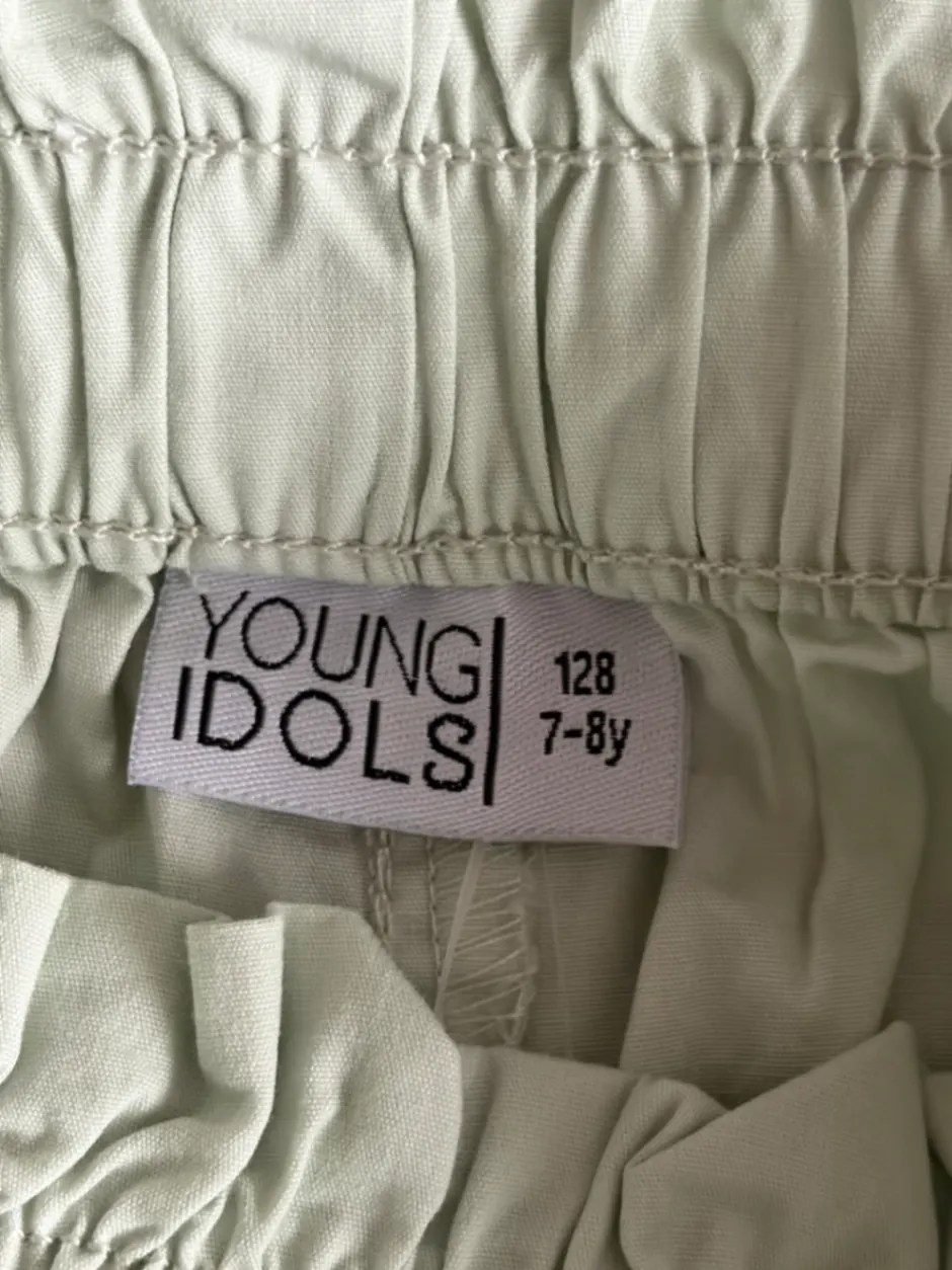Leichte Sommerhose mit Schmetterlingen Gr. 128 von Young Idols, Woolworth NEU