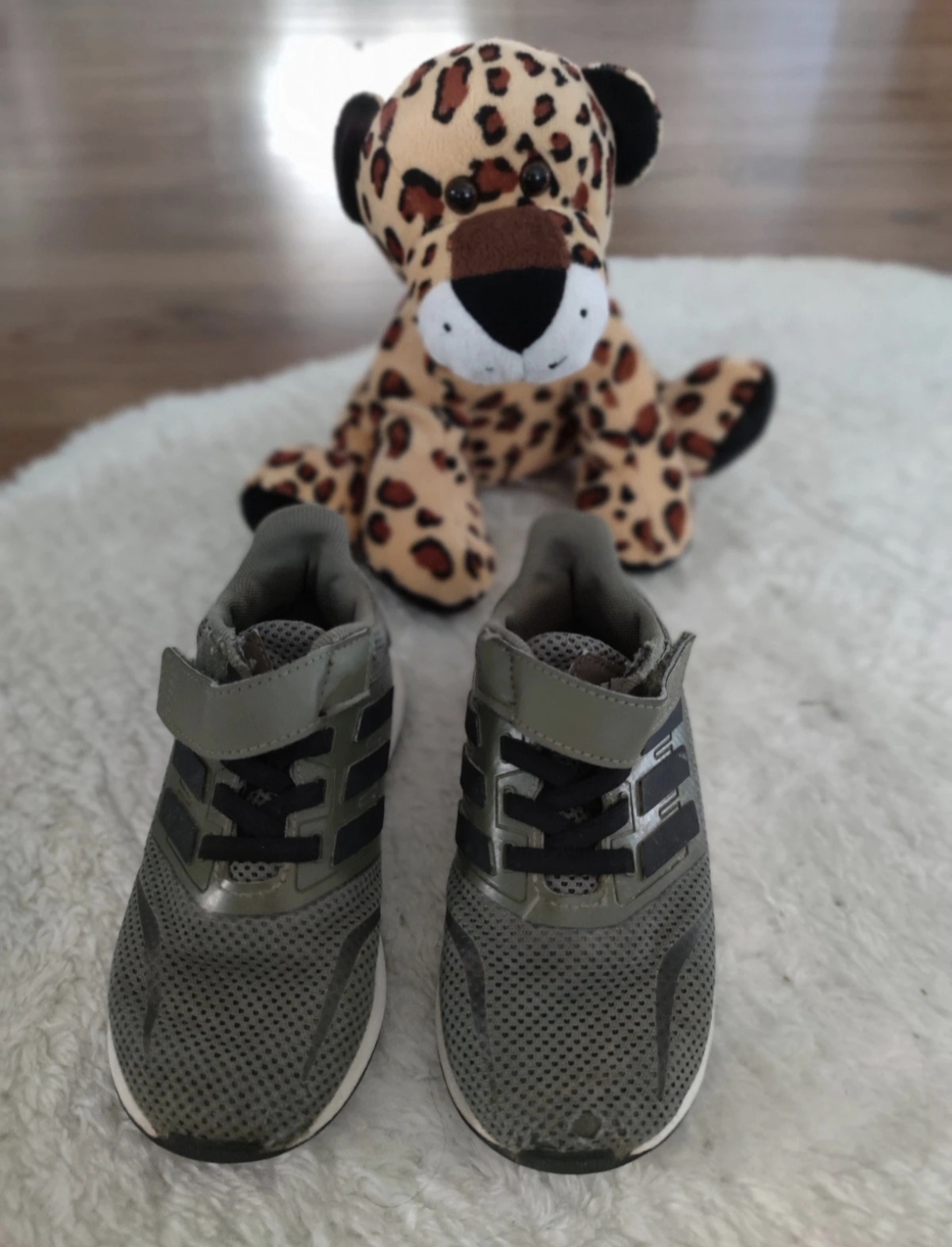 Adidas Sneaker Gr. 27