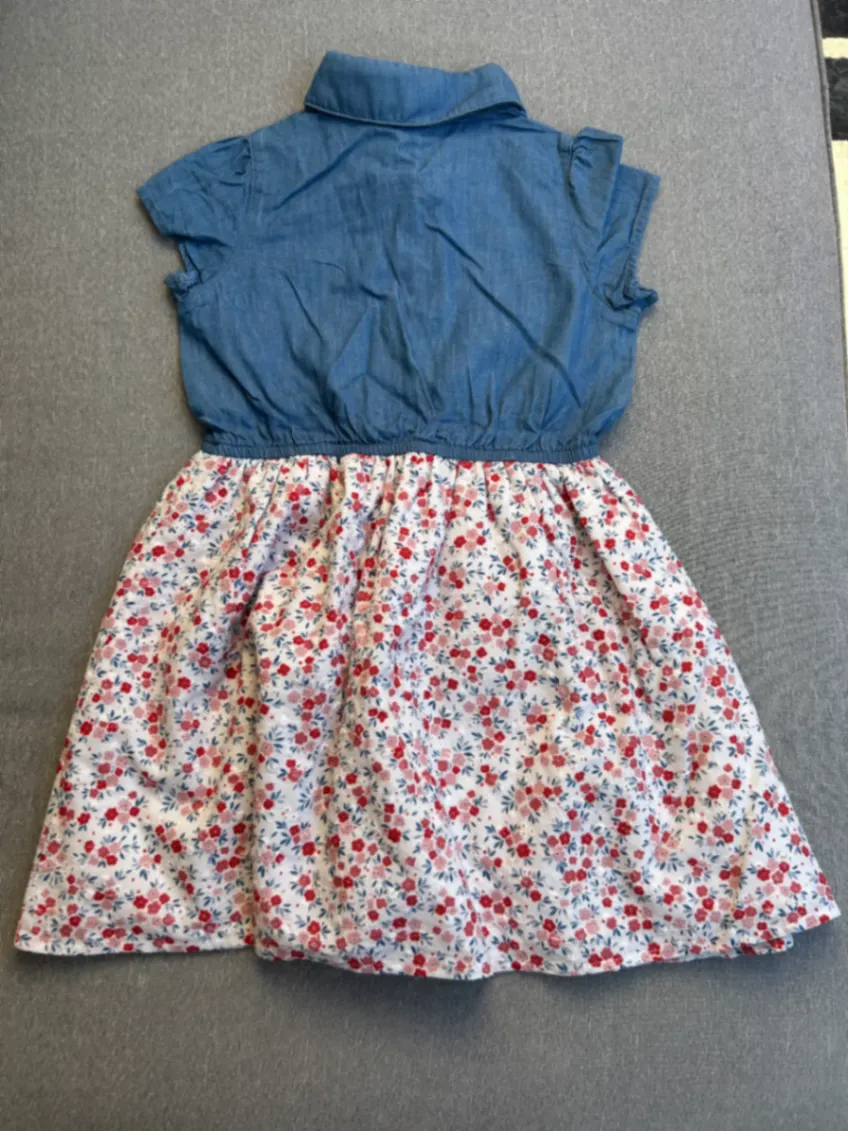 Kleid Gr. 104