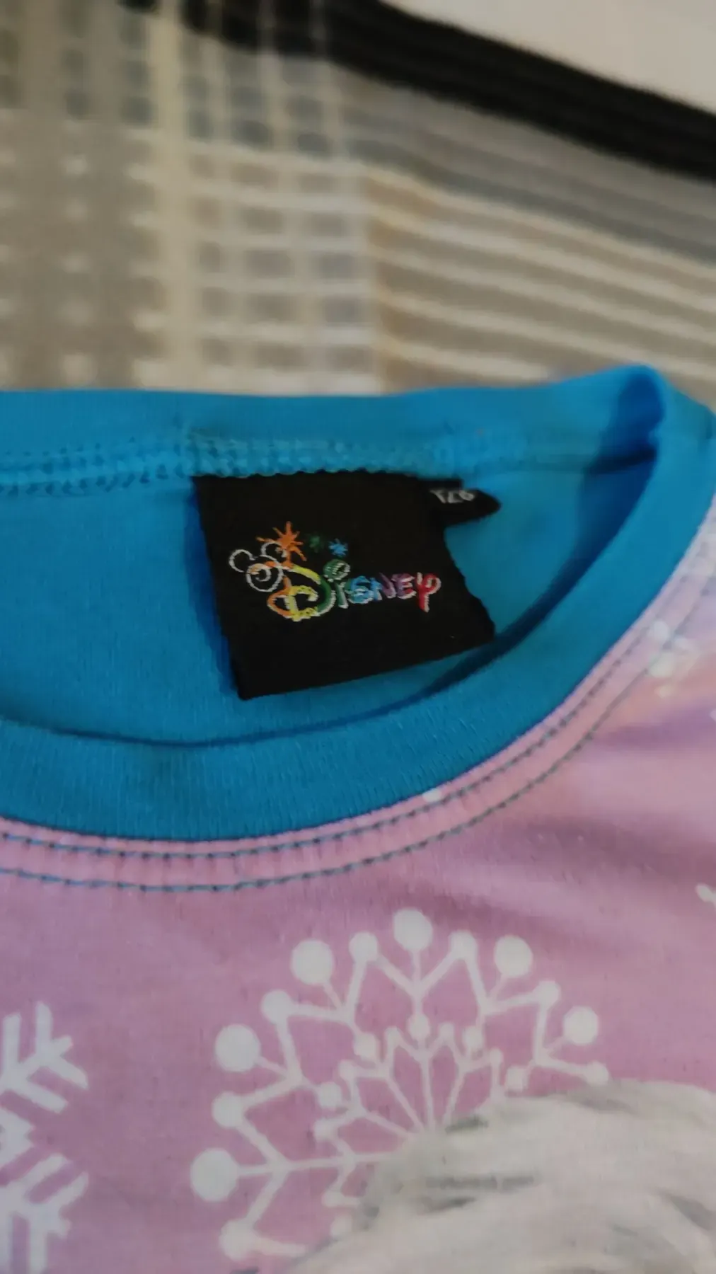 Disney T-Shirt 128 zu verkaufen