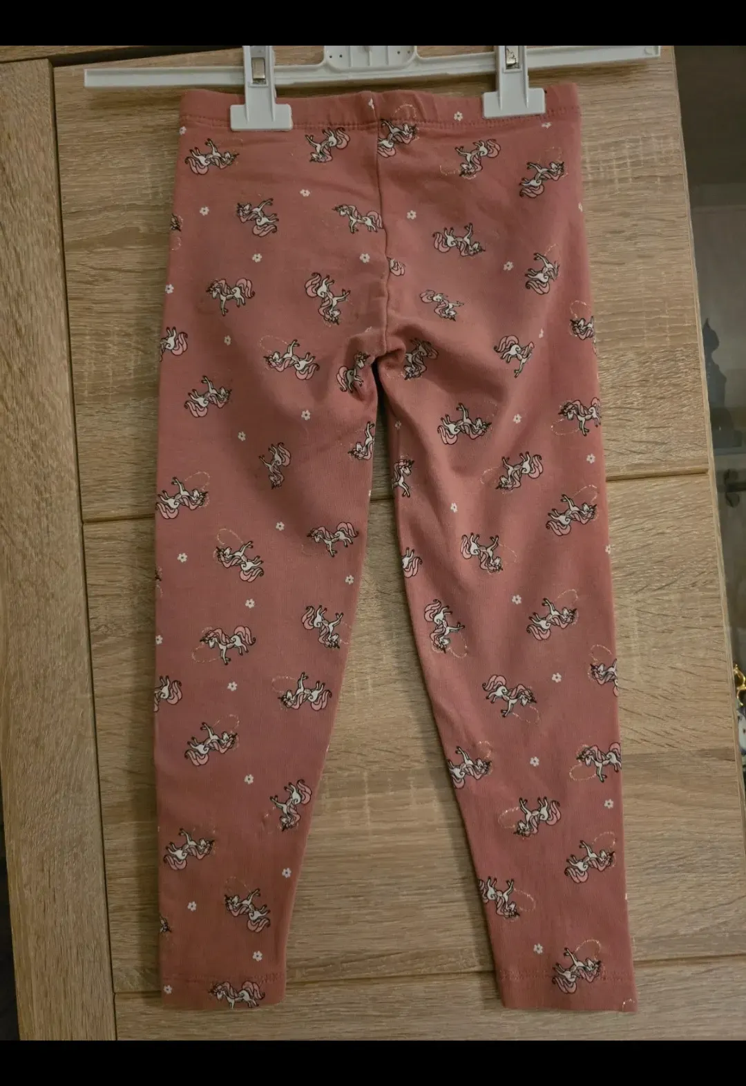 Schöne Mädchen Leggins Einhorn Größe 110. 1 mal kurz getragen