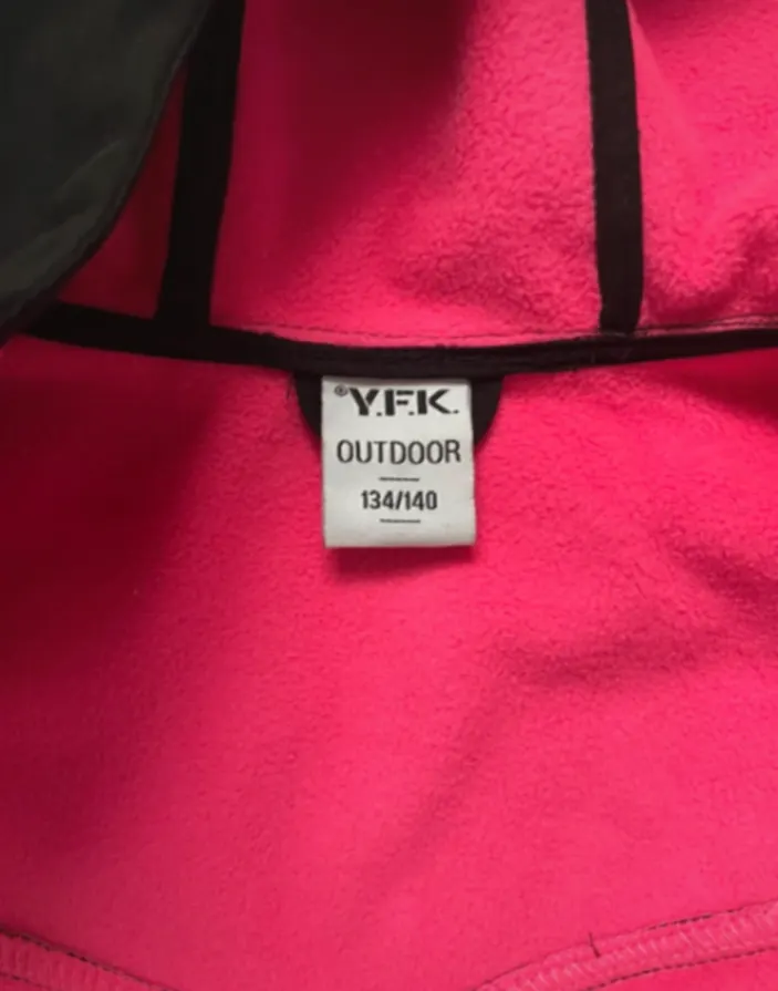Neu! Softshell Jacke Gr. 134/140