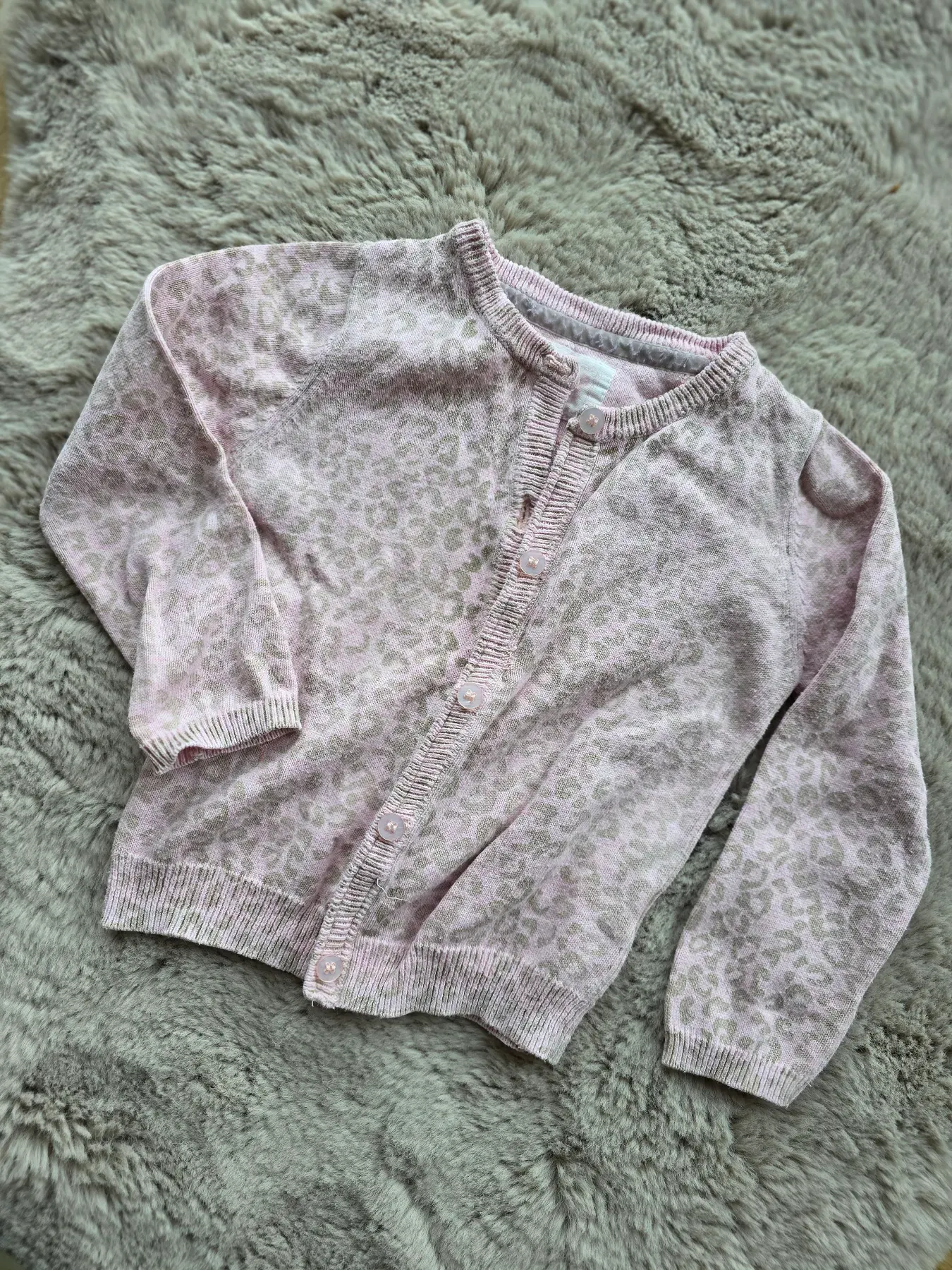 Strickjacke 12 bis 18 Monate.