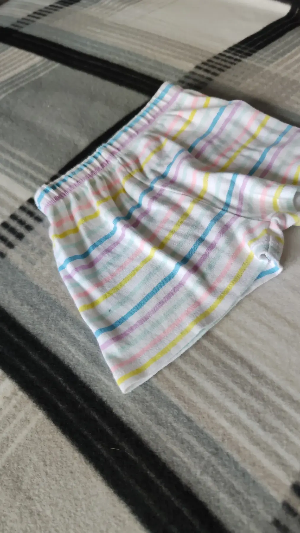 leichte kurze Hose zu verkaufen