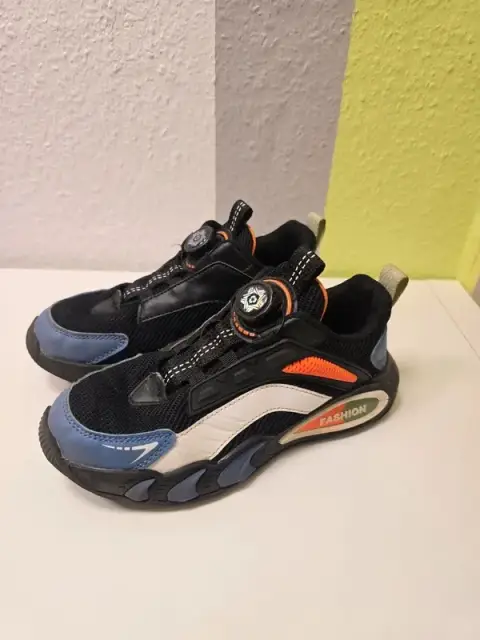 Schuhe Gr. 38