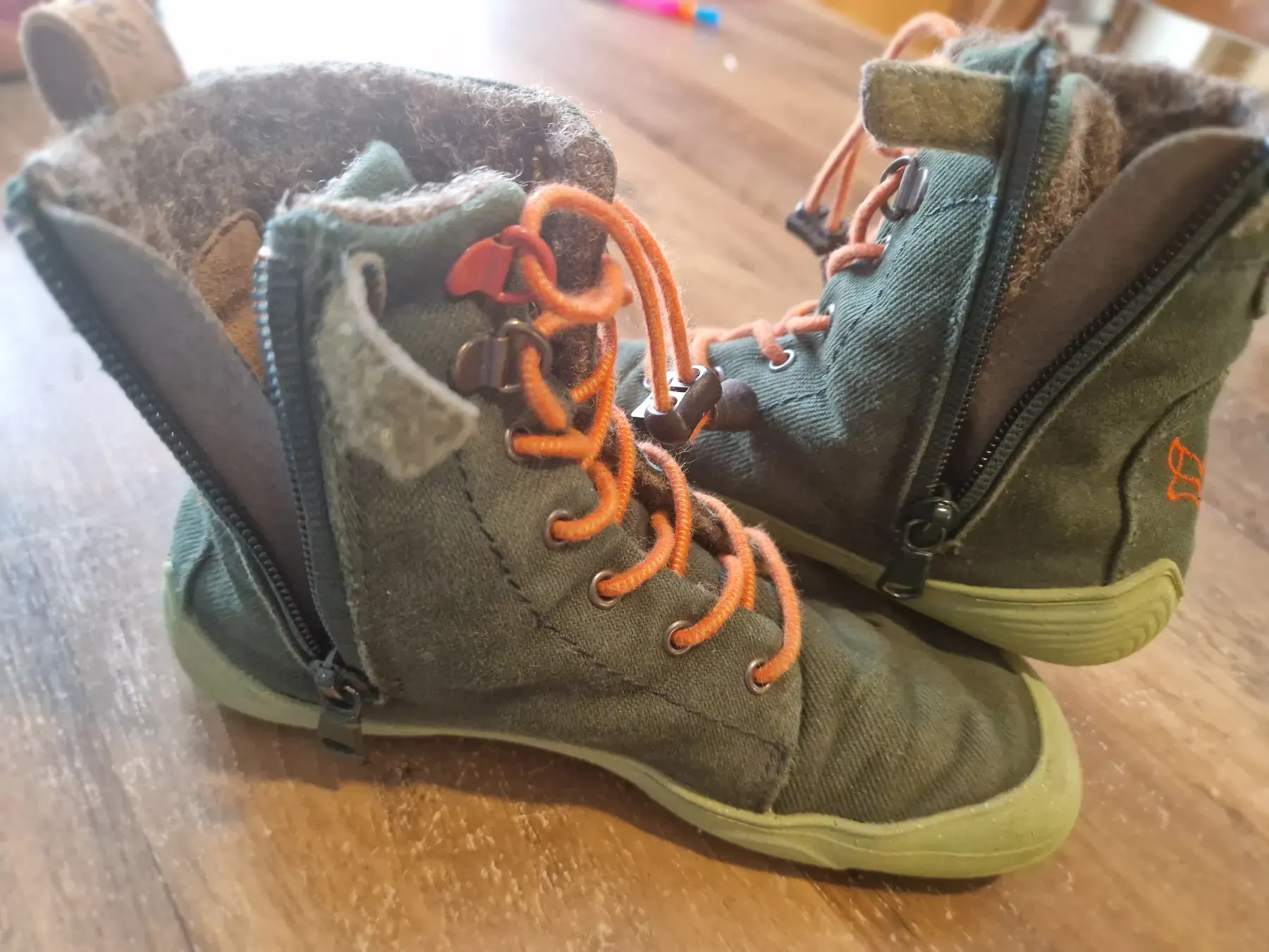 Wildling Haldy pinie Größe 30