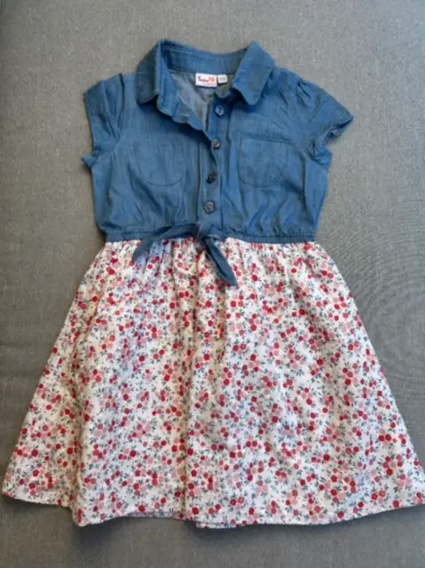 Kleid Gr. 104