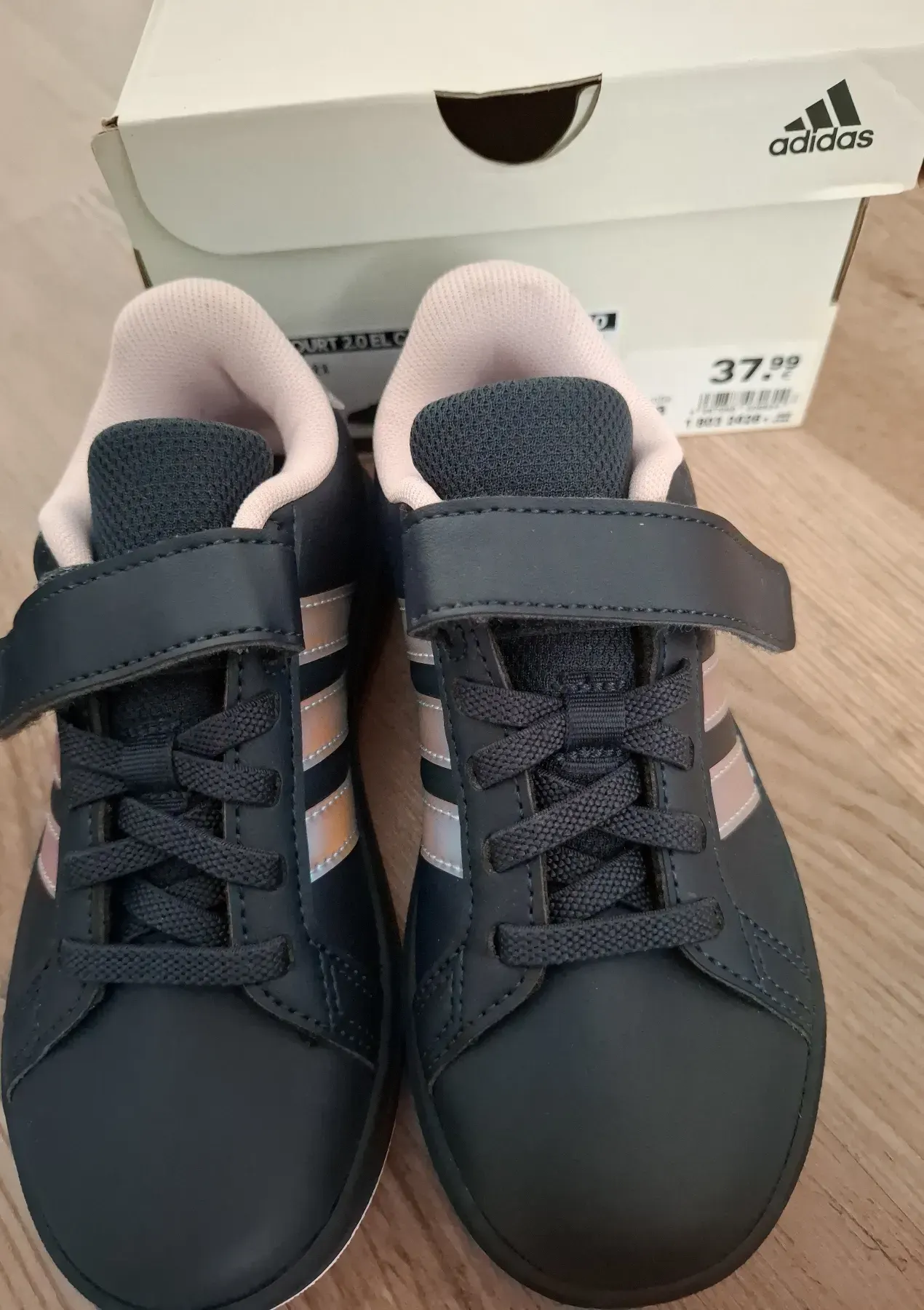 Mädchenschuhe von Adidas