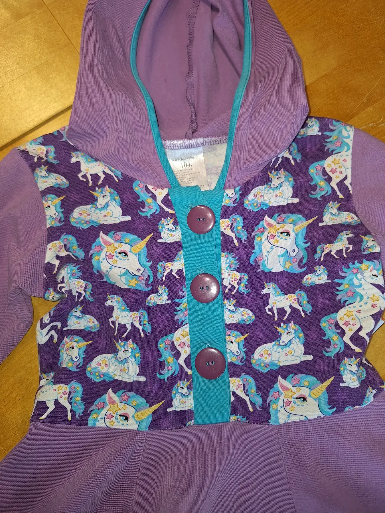 Babauba Kapuzendrehkleid Einhorn