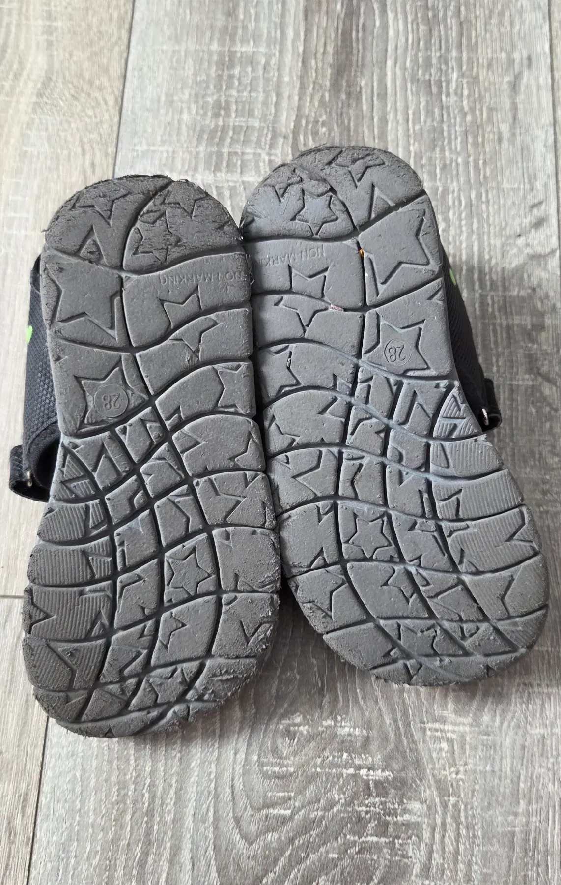 Vty Sandalen Gr. 28