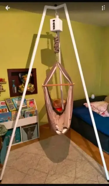 Qookie Swing Federwiege mit Gestell