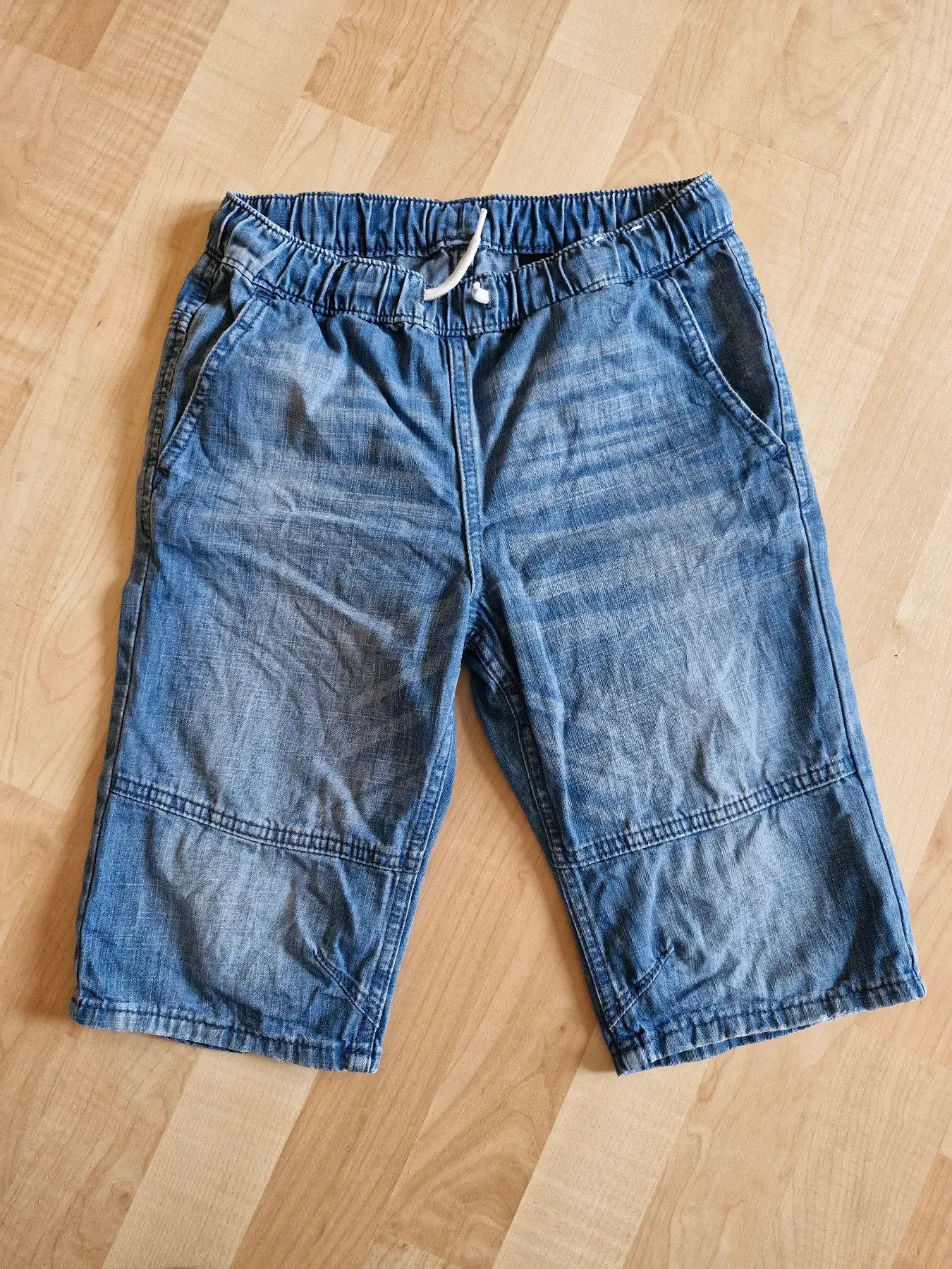 H&M Clamdigger Jeans Bermuda 9y 134