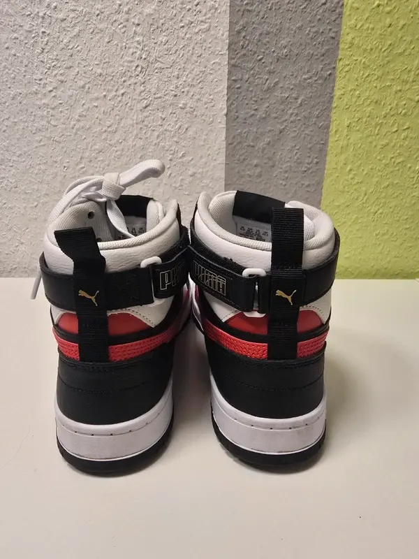 Puma Schuhe RBD Game white red black gold Gr. 38.5