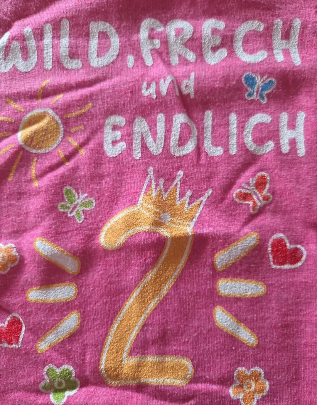 Süßes Geburtstags-Shirt „Wild, frech und endlich 2“