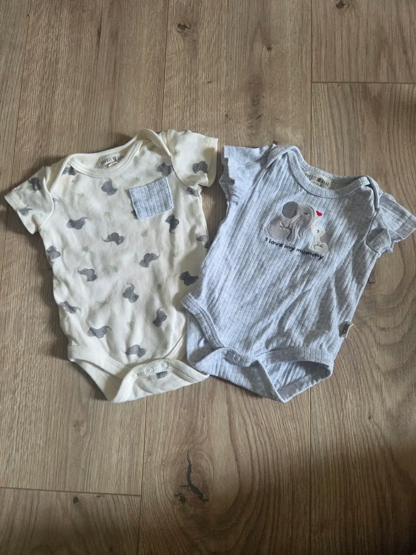 Elefanten Mommy Kurarm Bodys