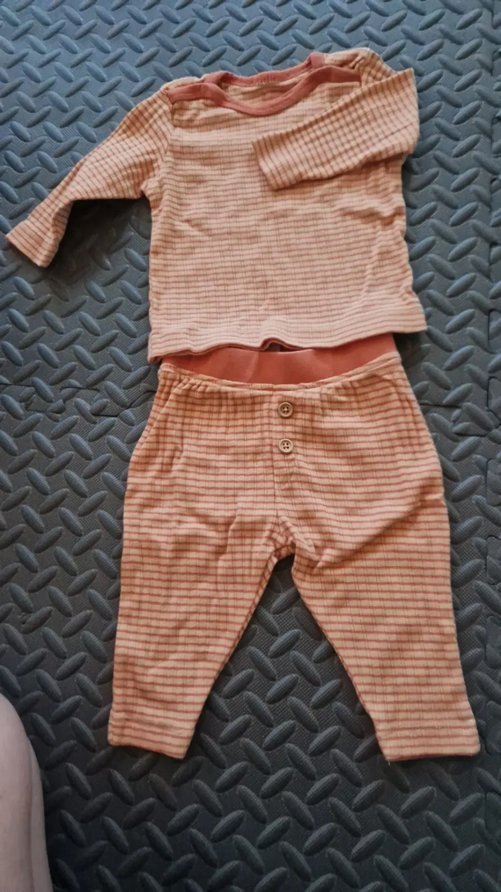 Alana Langarmshirt & Hose 62