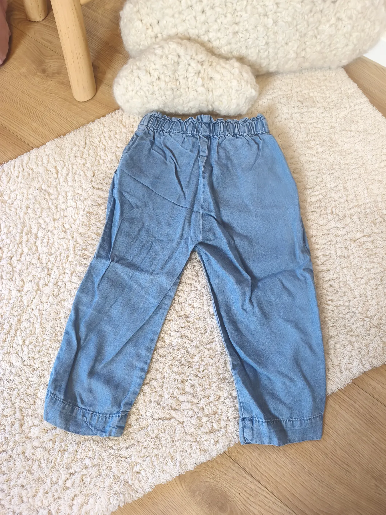 Luftige leichte Hose Jeanshose Gr. 110