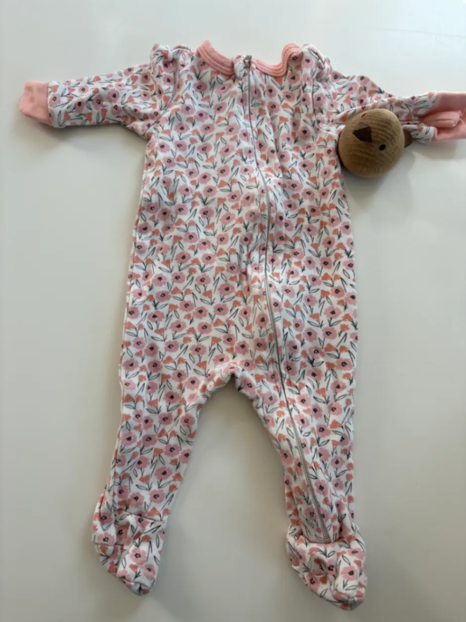 Rabbit Bear Strampler mit Blumenmuster 0–3 Monate 🌸