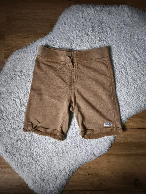 H&M Stoff Short