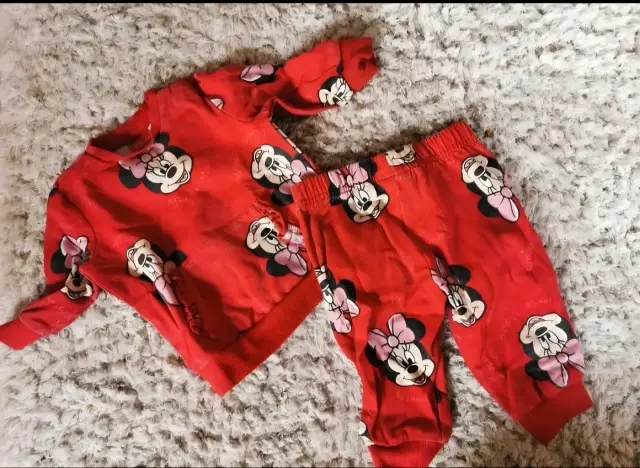 süsses Minnie Mouse set Grösse 62