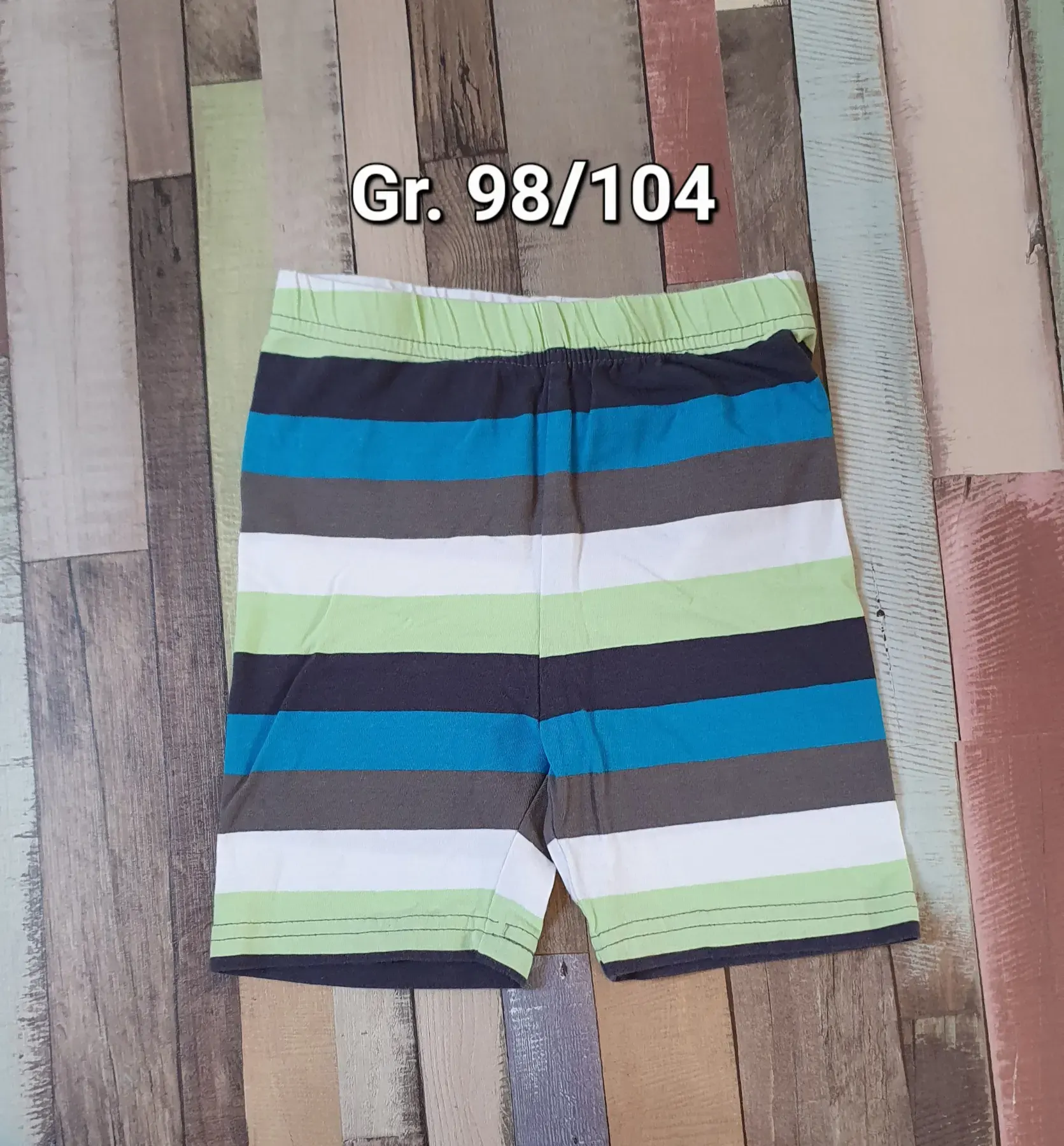 Beleidungspaket Jungs Gr. 104 Sommer