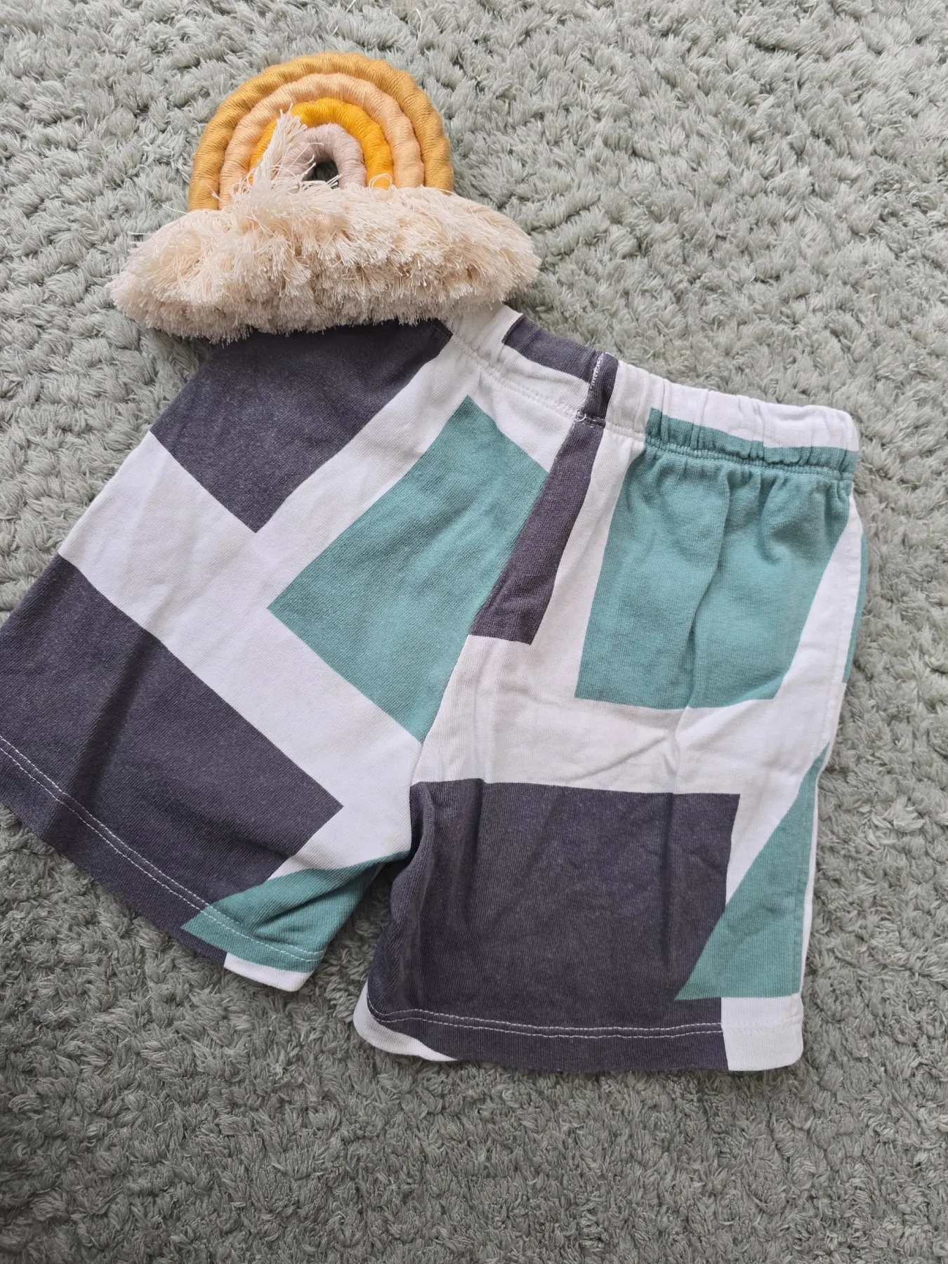 Zara Shorts Gr. 110