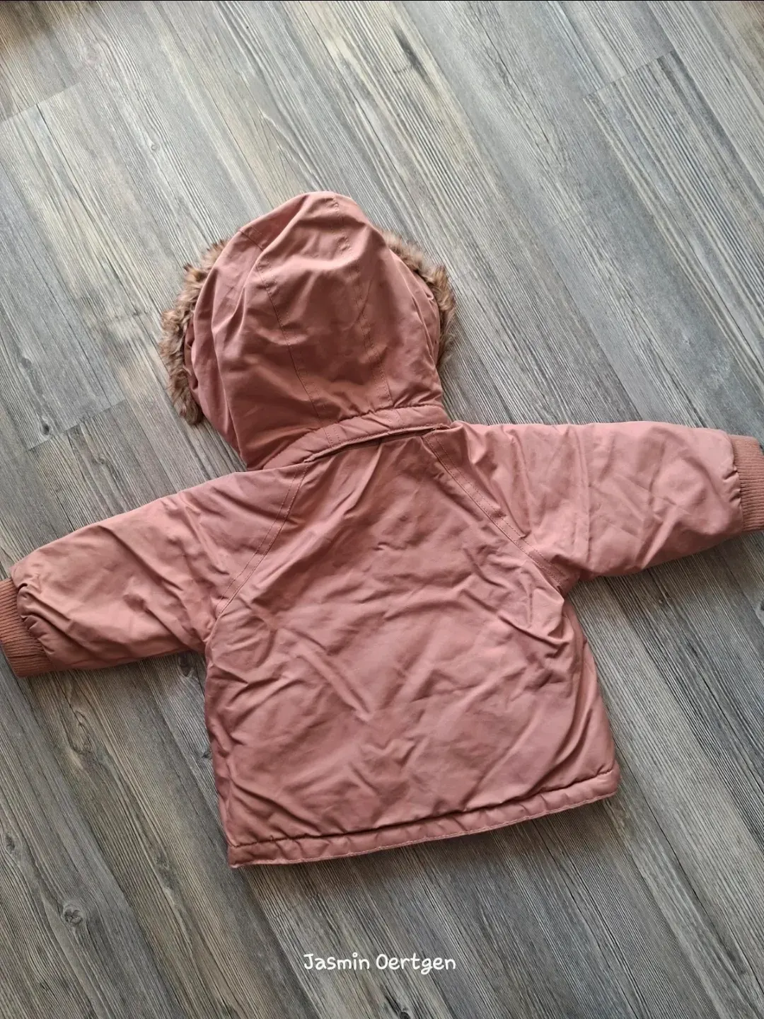 Winterjacke mit Kuschel-Fleece & Kunstfell | H&M | Gr. 68 |