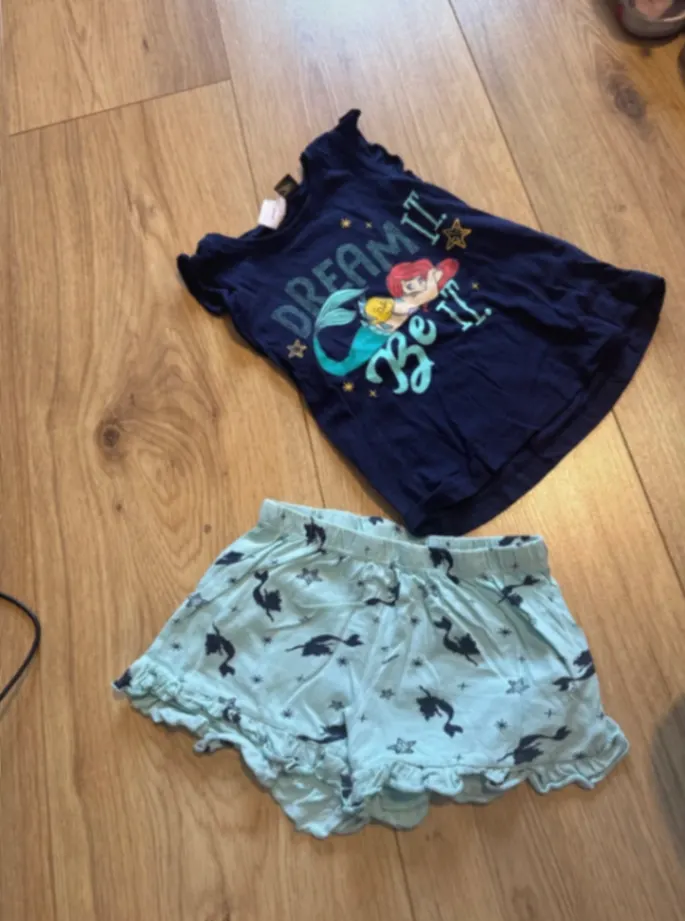 Pyjama Größe 98/104