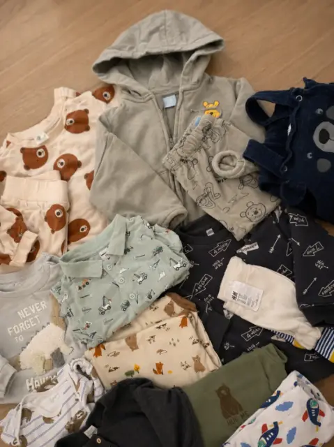 Jungen Kleidungspaket Gr. 86 H&M, Alana, Reserved | Sets, Bodies, Pullover