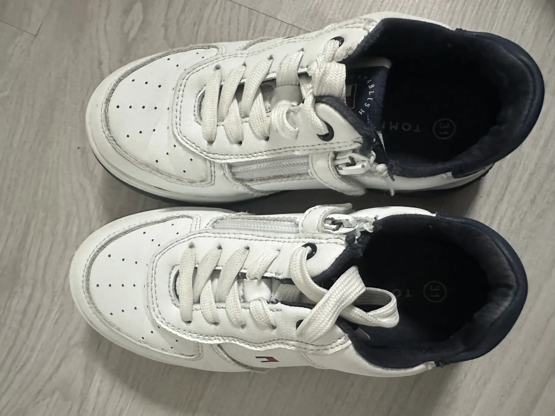 Tommy Hilfiger Schuhe Sneaker 31 weiß
