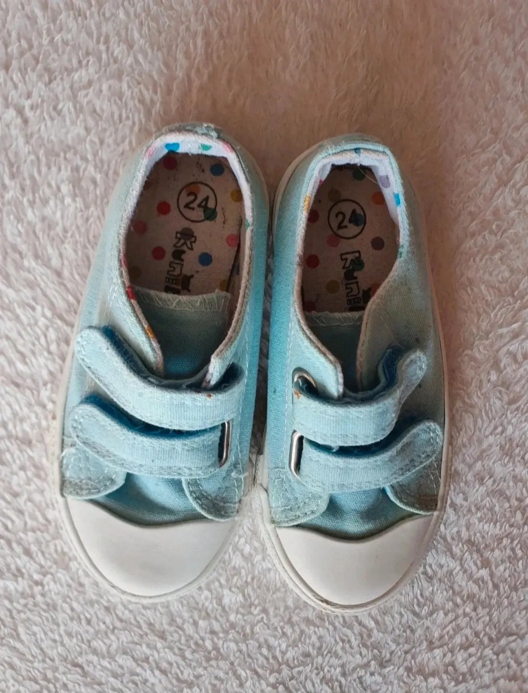 Kuniboo Kindersneaker hellblau Größe 24 Klettverschluss