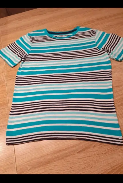 Tolles gestreiftes Jungen Tshirt  Größe 128.Kaum getragen