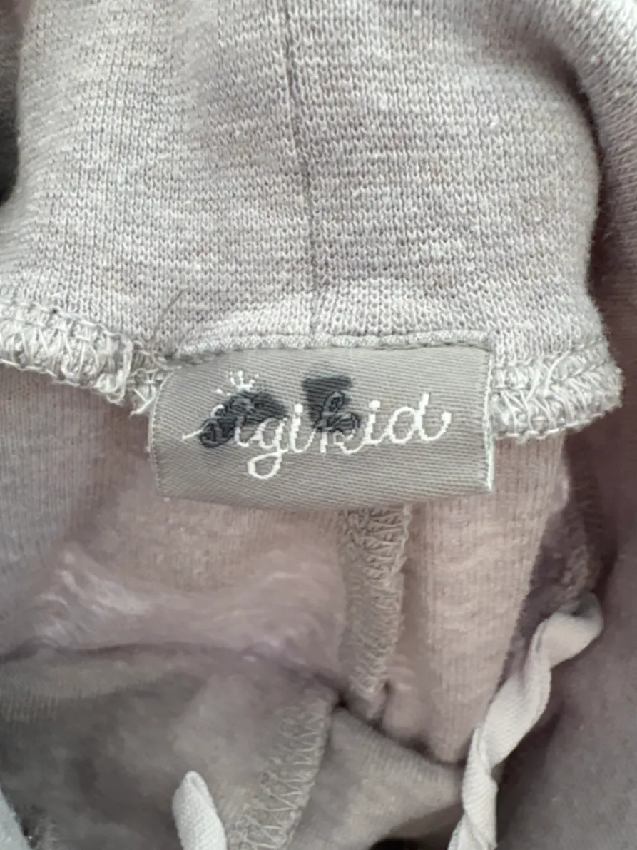 Sigikid Stramplerhose mit Füßen Gr. 68 🩶
