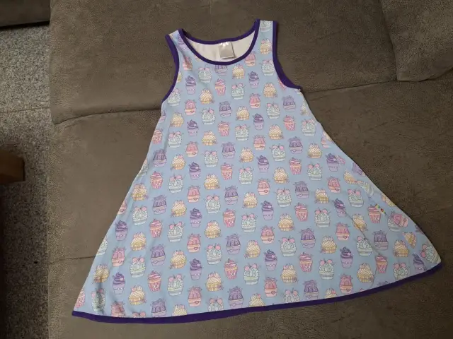Babauba LMS Kleid Trägerkleid Cupcakes 116 (eher 110)